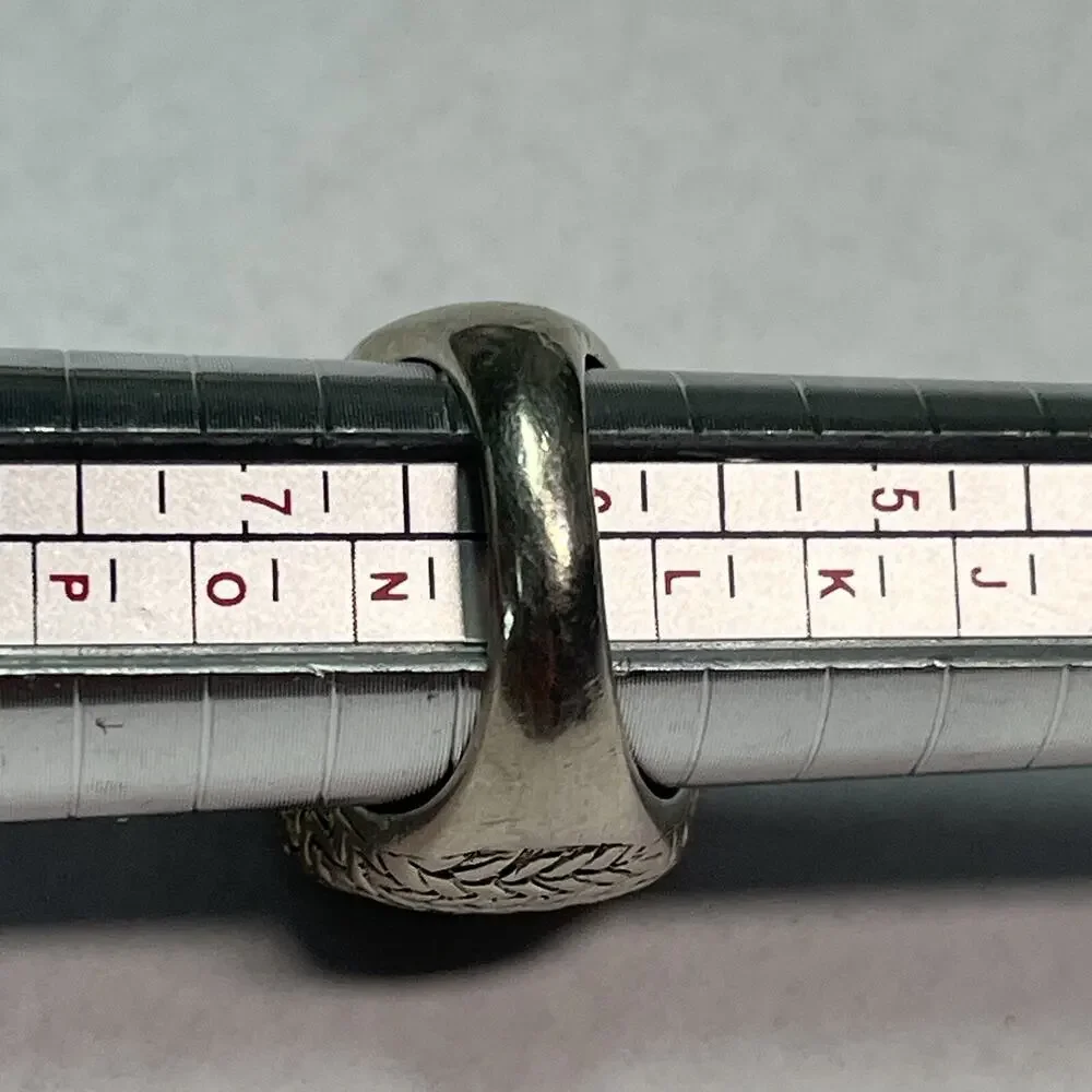 vintage silpada sterling silver 925 Square Dome No Stone Ring Wheat Size 6 - 6,5